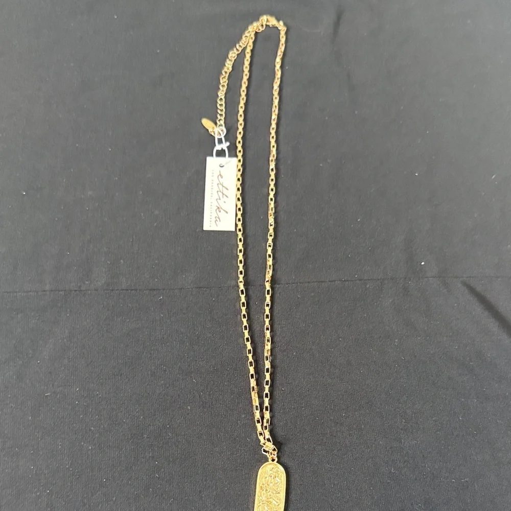 Ettika Gold Pendant Necklace NWT